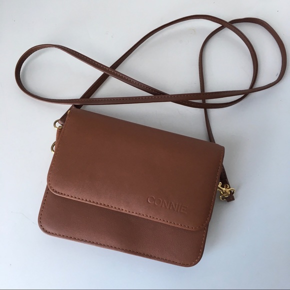Orvis Handbags - EUC—Like New! Orvis Tan Genuine Leather Small Crossbody Belt Bag Purse